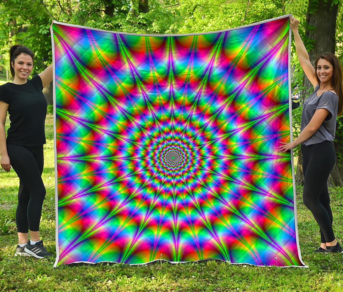 Spiky Psychedelic Optical Illusion Quilt