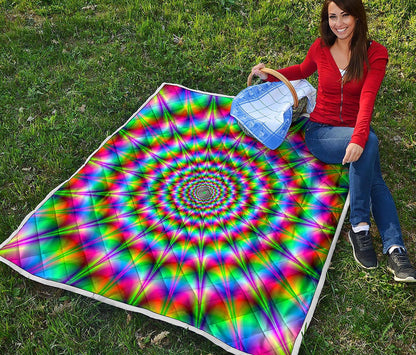 Spiky Psychedelic Optical Illusion Quilt