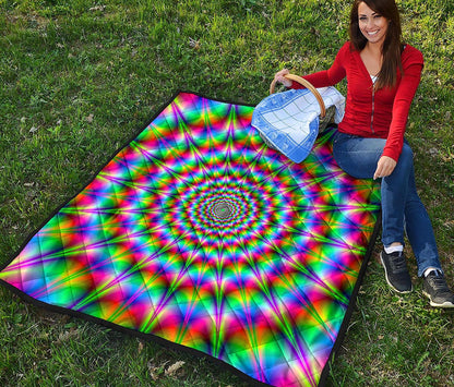 Spiky Psychedelic Optical Illusion Quilt