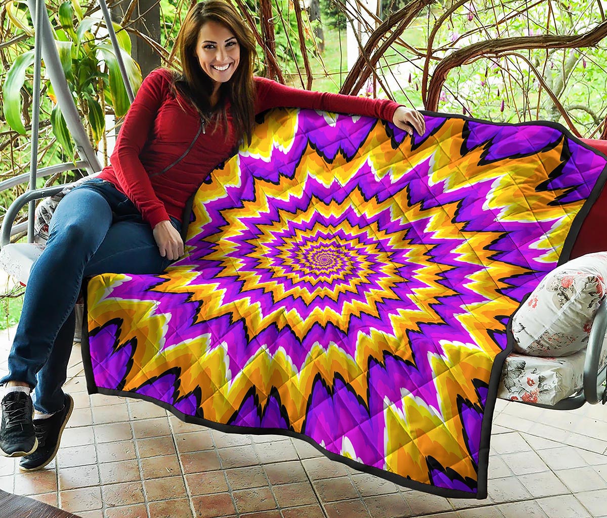 Spiral Expansion Moving Optical Illusion Quilt