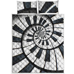 Spiral Piano Keyboard Print Quilt Bed Set