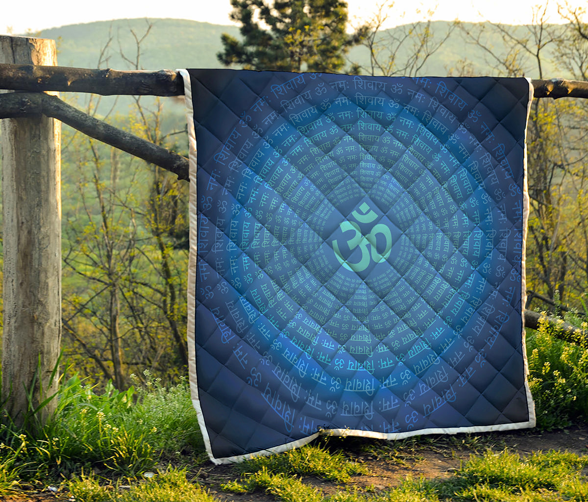 Spiritual Om Sign Print Quilt