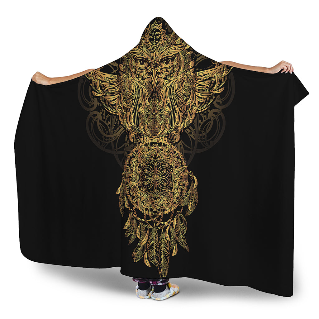 Spiritual Owl With Dreamcatcher Print Hooded Blanket