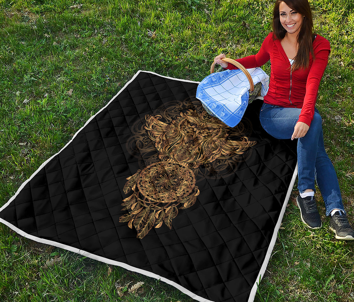 Spiritual Owl With Dreamcatcher Print Quilt
