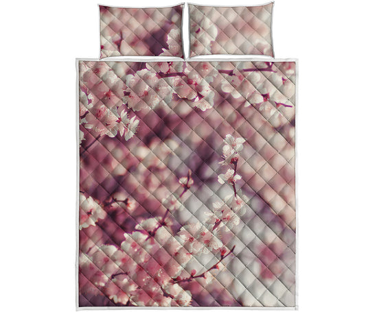 Spring Cherry Blossom Print Quilt Bed Set