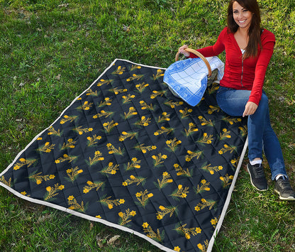 Spring Daffodil Flower Pattern Print Quilt