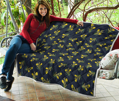 Spring Daffodil Flower Pattern Print Quilt