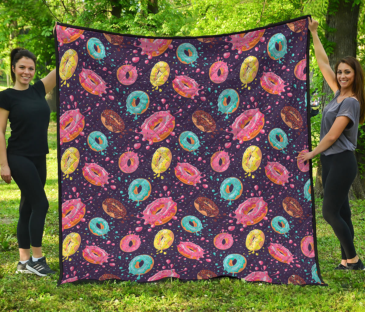 Sprinkles Donut Pattern Print Quilt