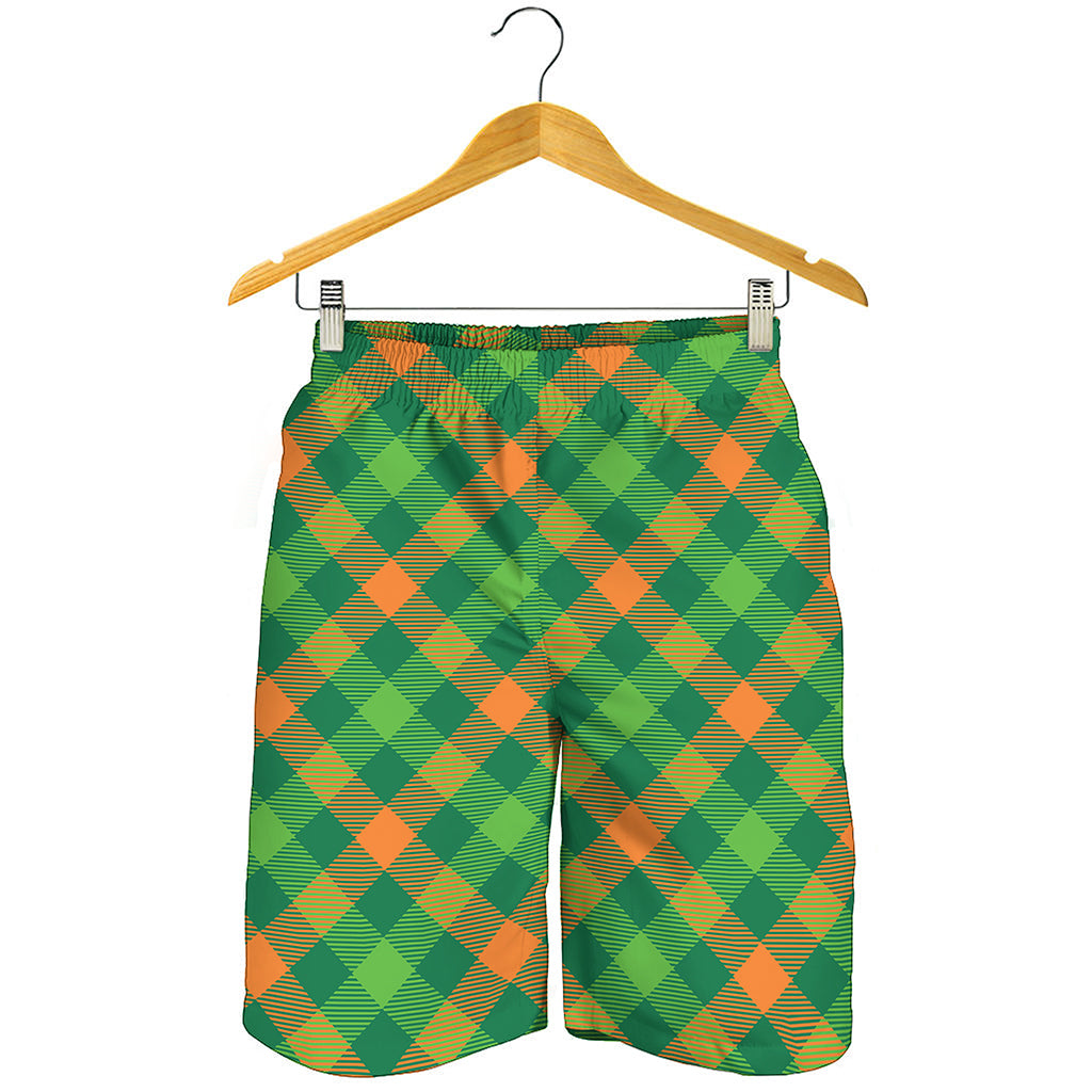 St. Patrick's Day Buffalo Pattern Print Men's Shorts