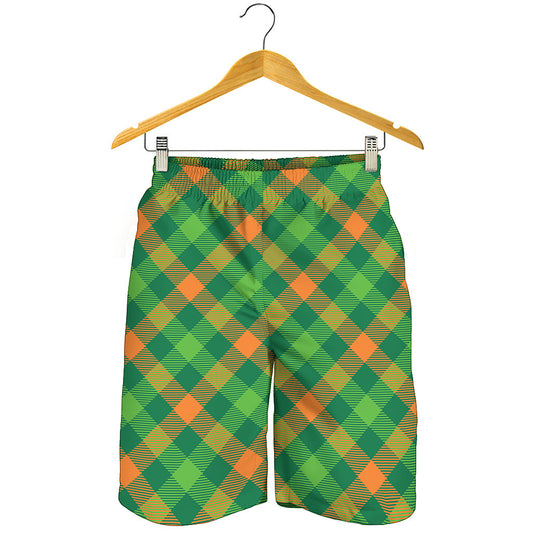 St. Patrick's Day Buffalo Pattern Print Men's Shorts