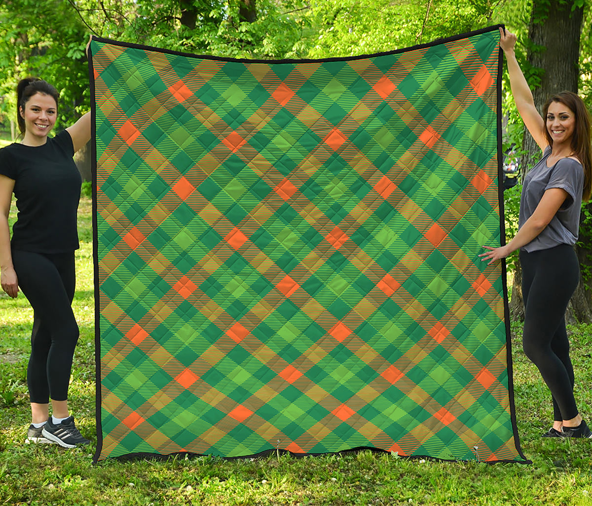St. Patrick's Day Buffalo Pattern Print Quilt