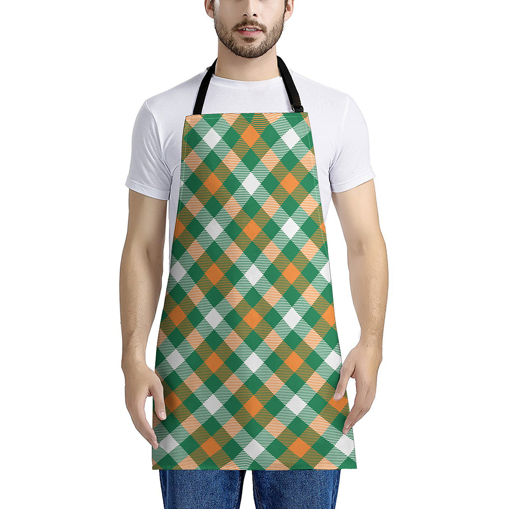 St. Patrick's Day Plaid Pattern Print Apron