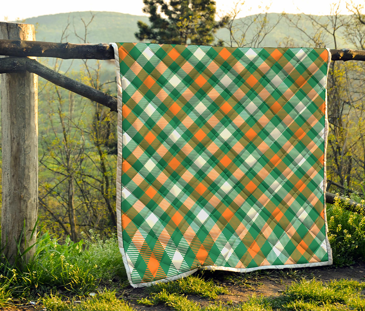 St. Patrick's Day Plaid Pattern Print Quilt