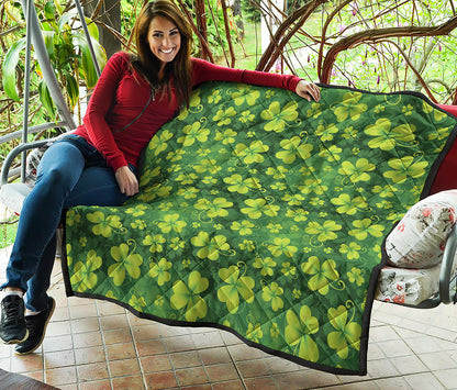 St. Patrick's Day Shamrock Pattern Print Quilt