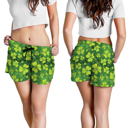 St. Patrick's Day Shamrock Pattern Print Women's Shorts