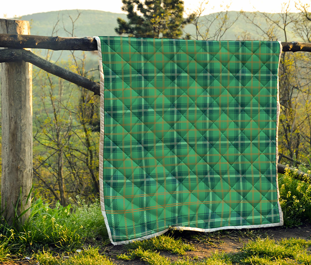 St. Patrick's Day Tartan Pattern Print Quilt