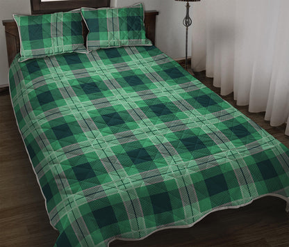 St. Patrick's Day Tartan Print Quilt Bed Set