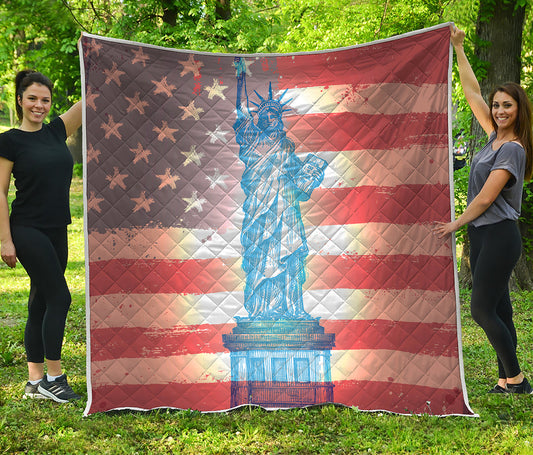 Statue of Liberty USA Flag Print Quilt
