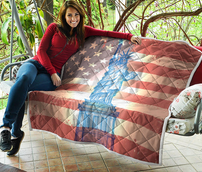 Statue of Liberty USA Flag Print Quilt