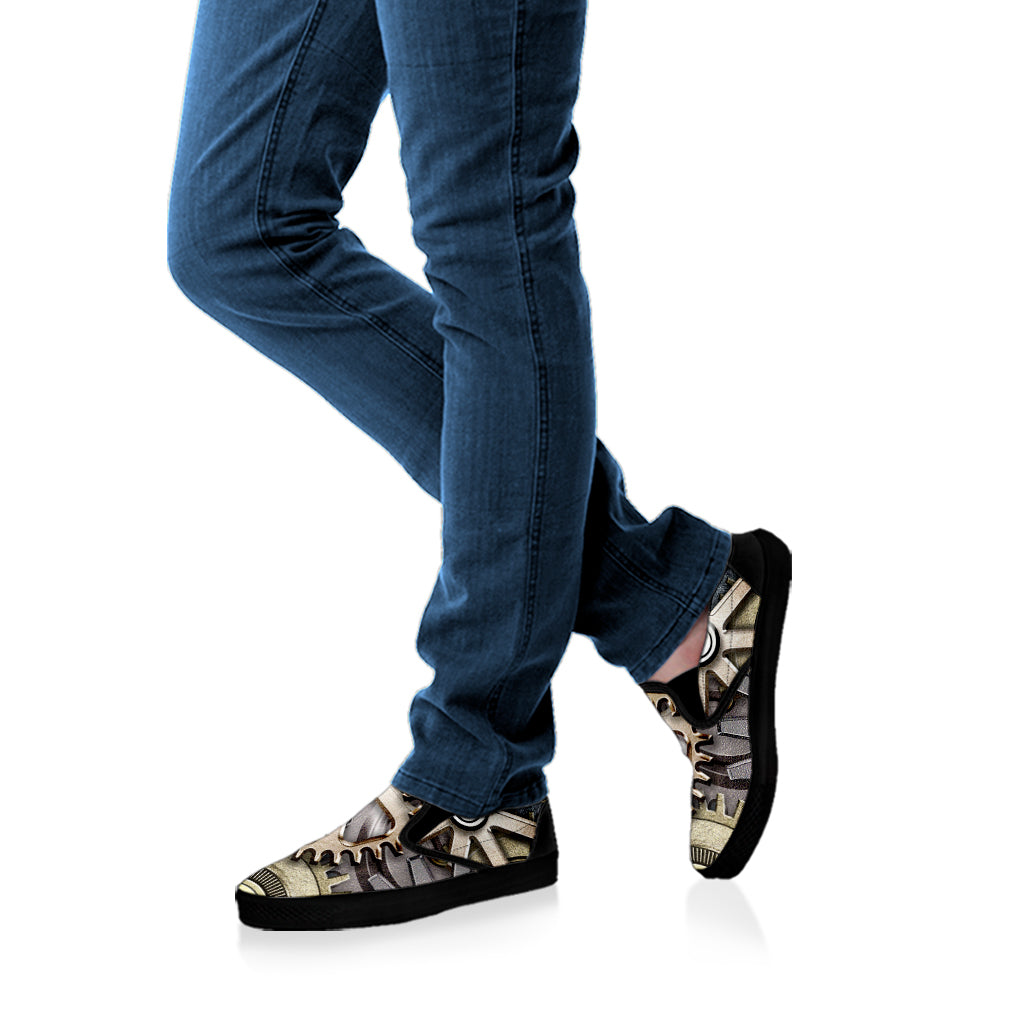 Steampunk Metallic Gears Print Black Slip On Shoes