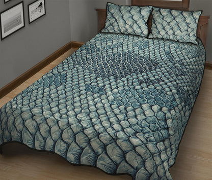 Steel Blue Snakeskin Print Quilt Bed Set