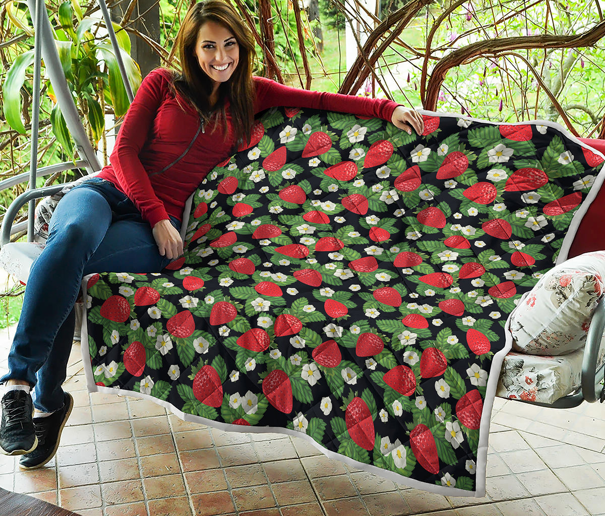 Strawberry And Flower Pattern Print Quilt