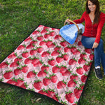 Strawberry Fruit Pattern Print Quilt