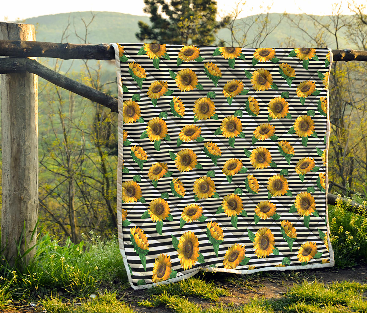 Stripe Sunflower Pattern Print Quilt