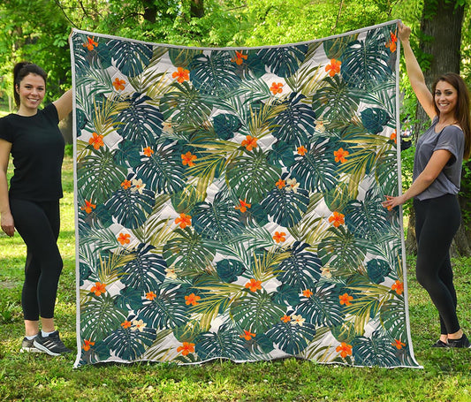 Summer Hawaiian Leaves Pattern Print Quilt