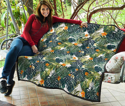 Summer Hawaiian Leaves Pattern Print Quilt