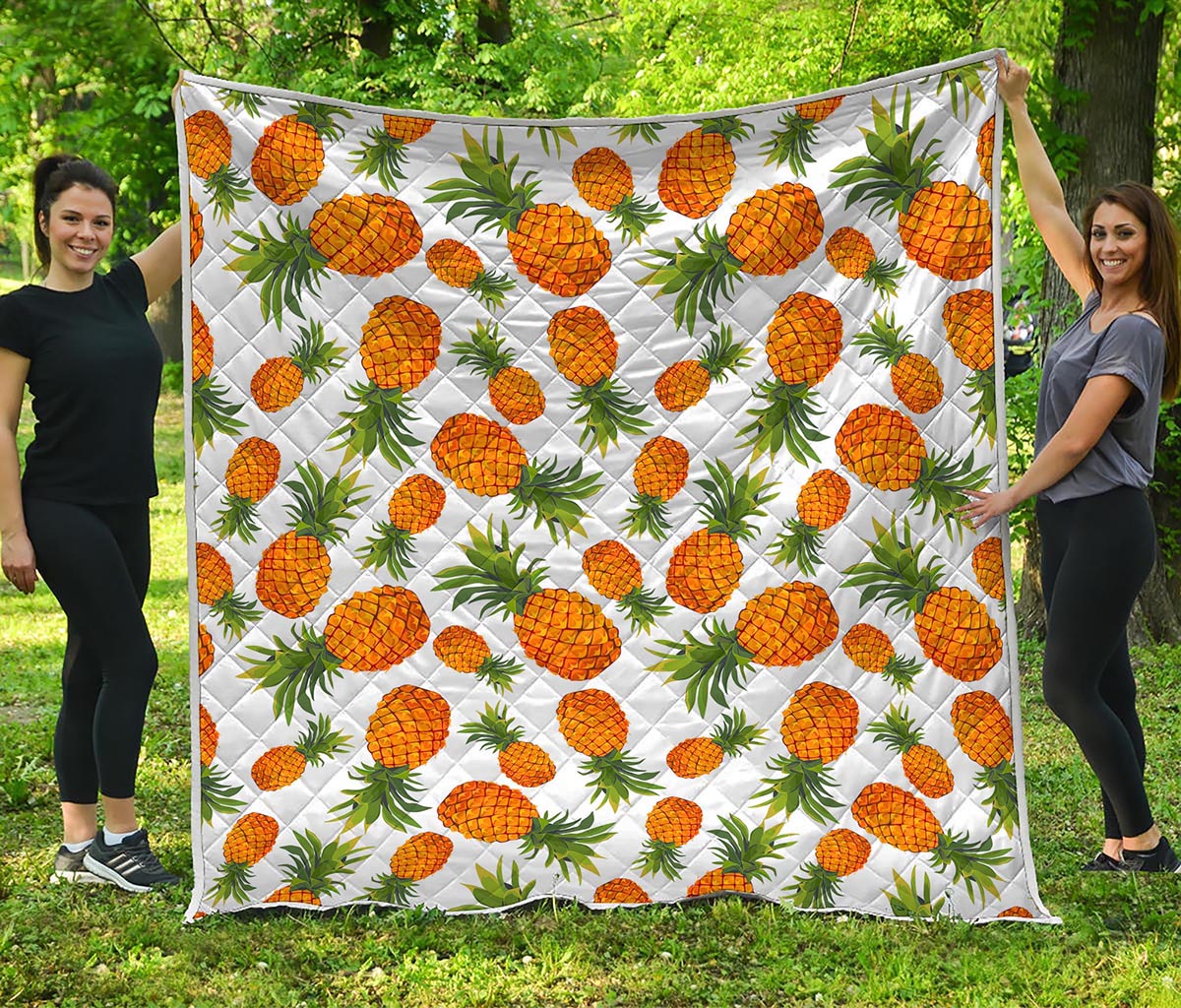 Summer Pineapple Pattern Print Quilt