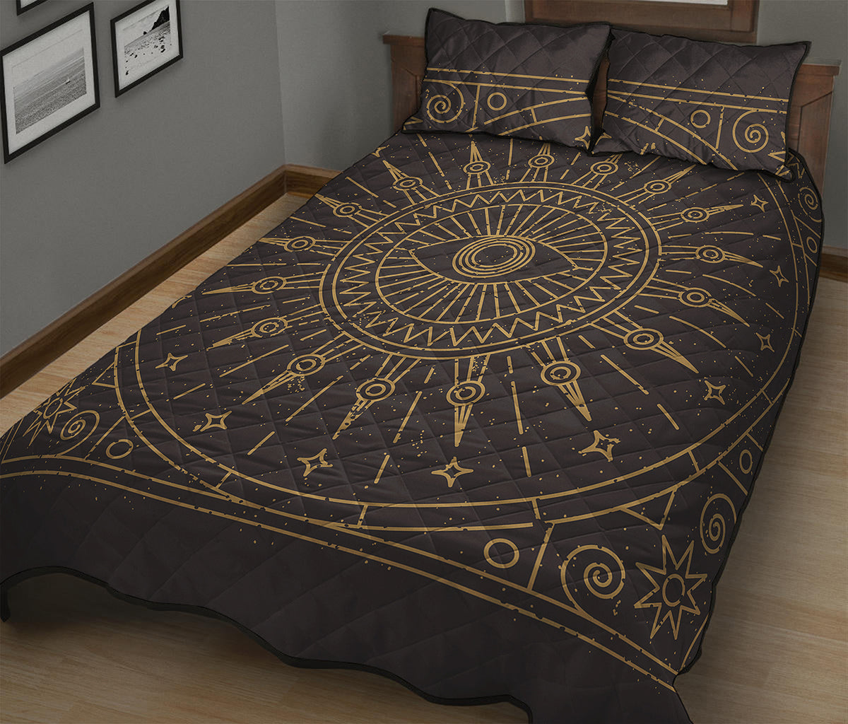 Sun All Seeing Eye Print Quilt Bed Set