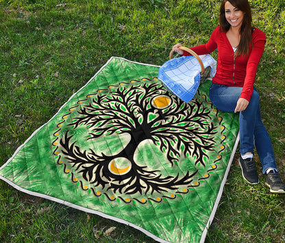 Sun And Moon Yggdrasil Print Quilt