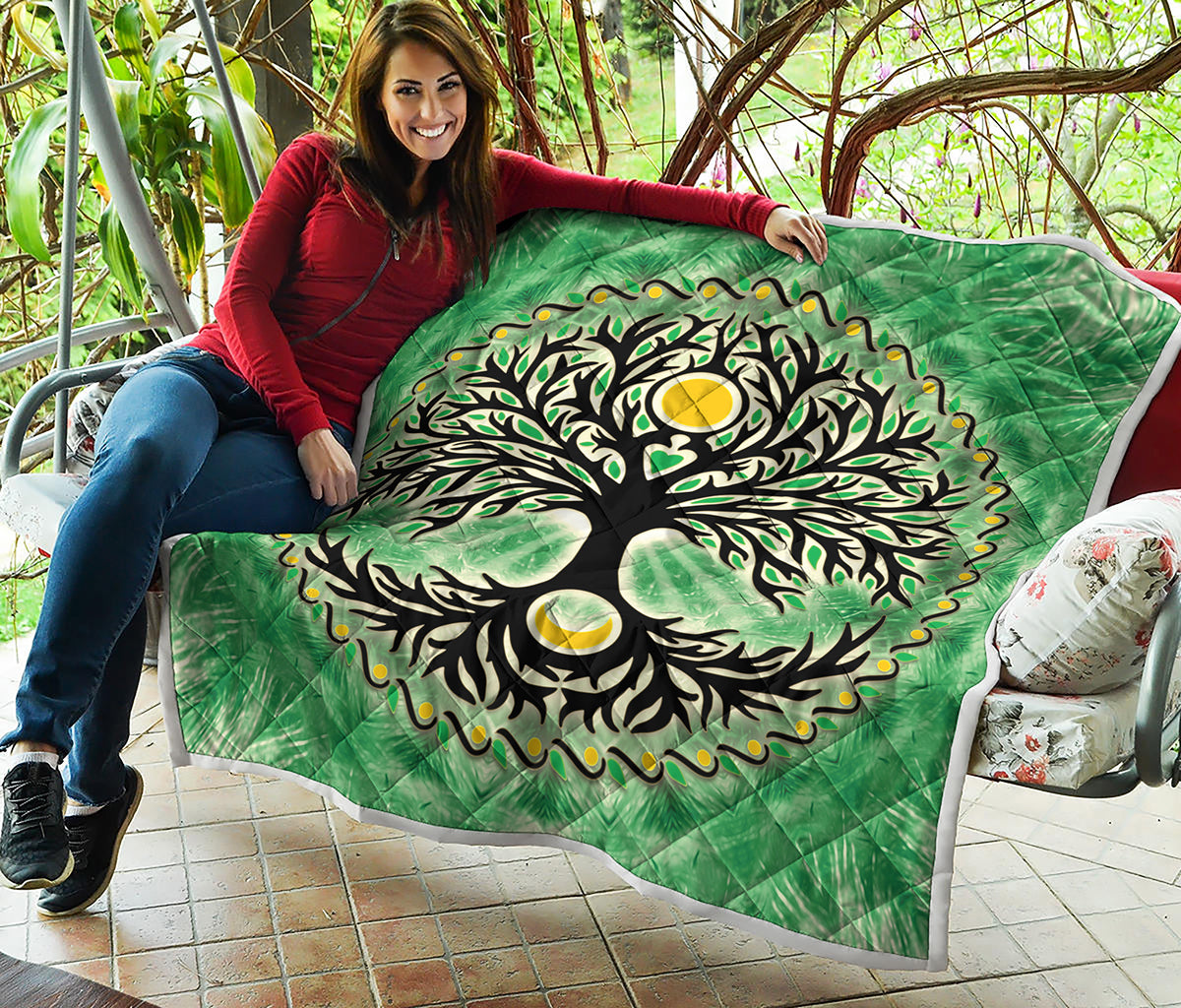 Sun And Moon Yggdrasil Print Quilt