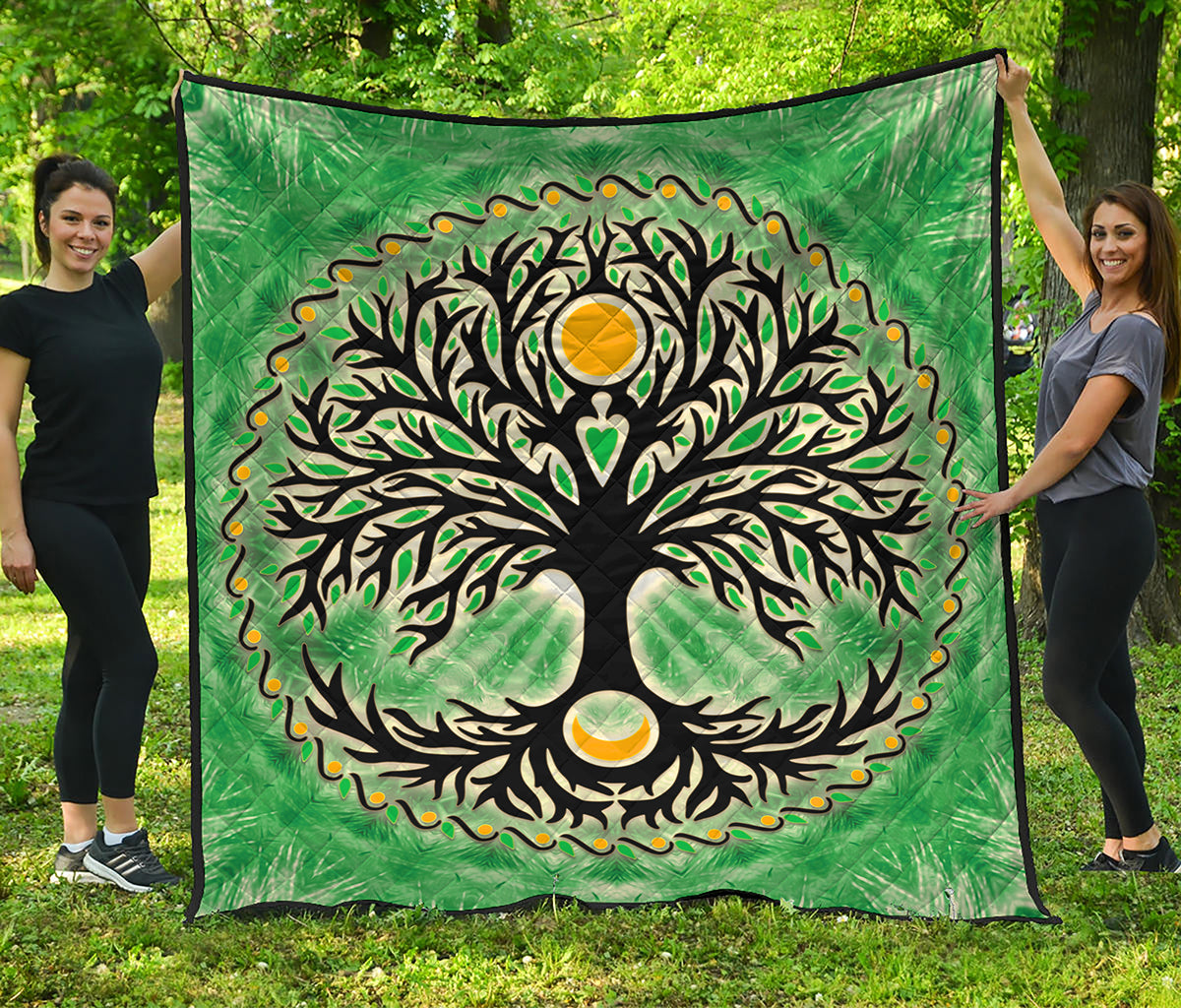 Sun And Moon Yggdrasil Print Quilt