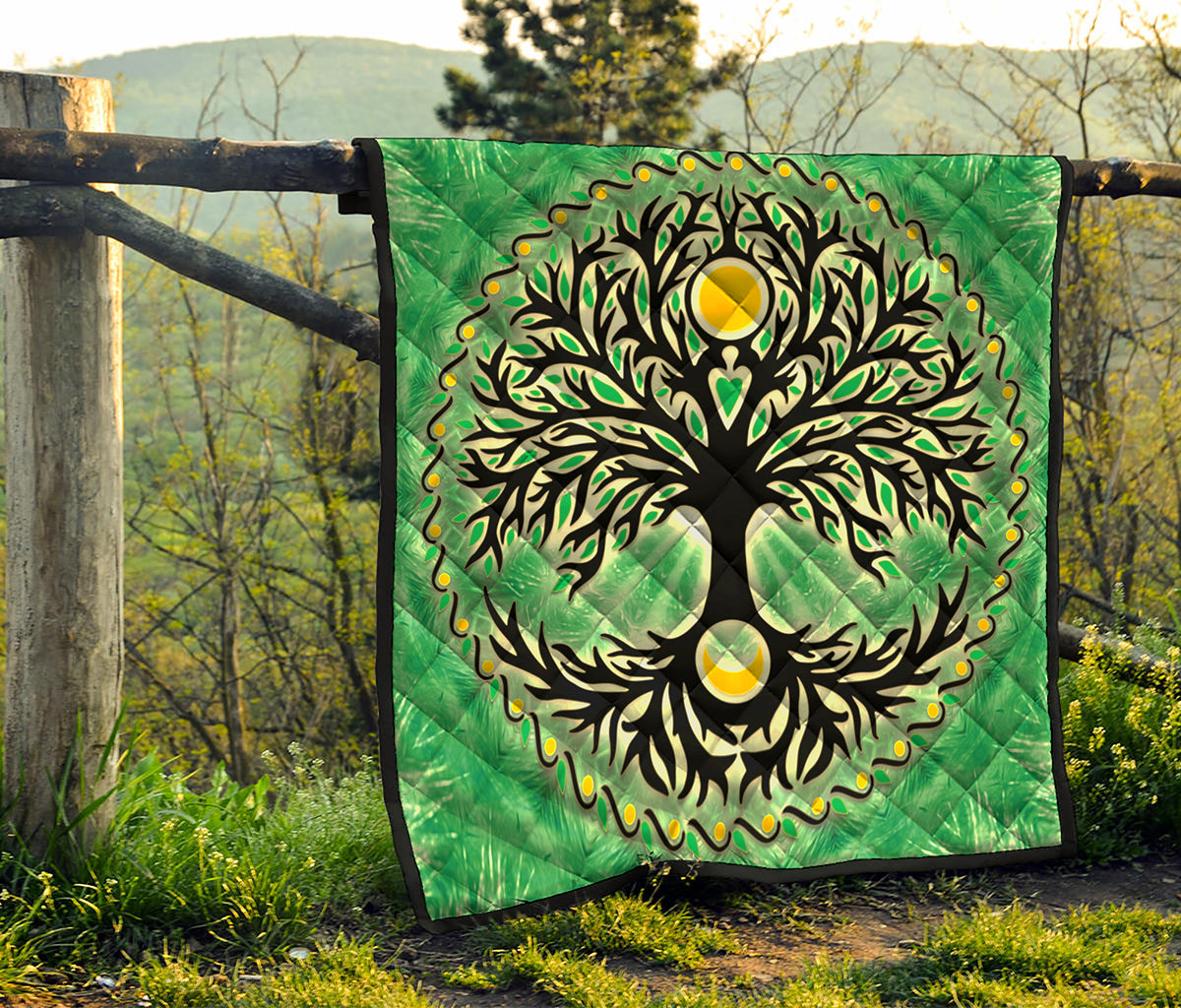 Sun And Moon Yggdrasil Print Quilt