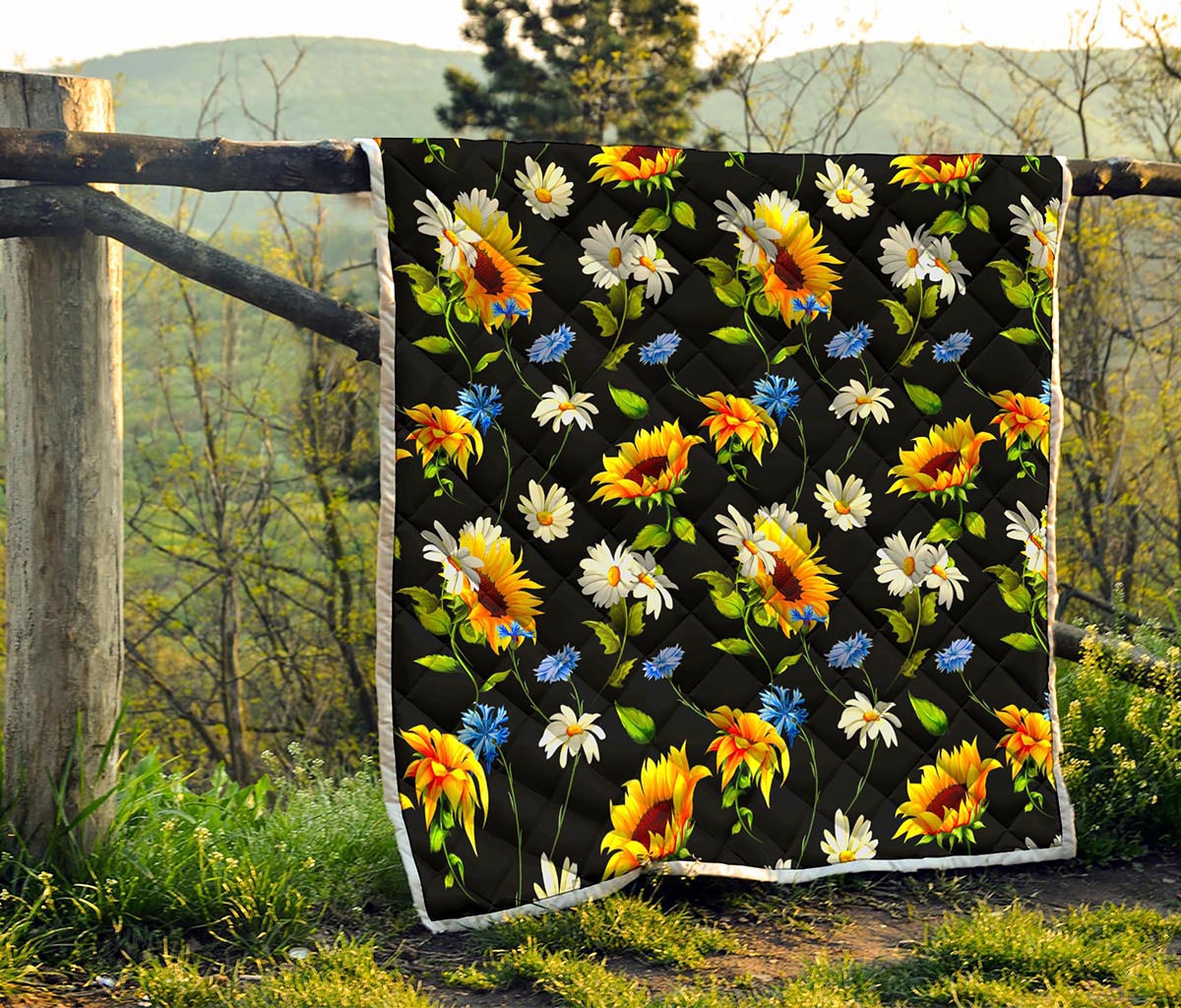 Sunflower Chamomile Pattern Print Quilt