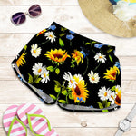 Sunflower Chamomile Pattern Print Women's Shorts