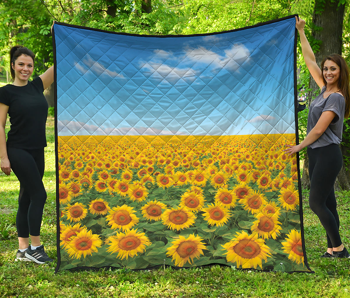 Sunflower Field Print Quilt