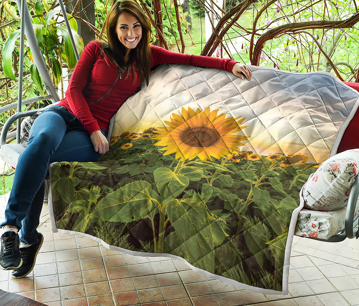 Sunflower Landscape Print Quilt