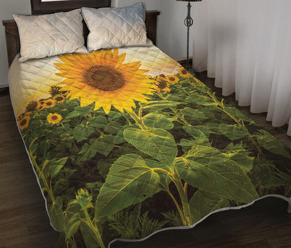 Sunflower Landscape Print Quilt Bed Set