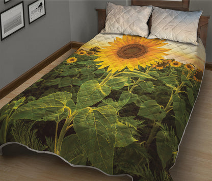 Sunflower Landscape Print Quilt Bed Set