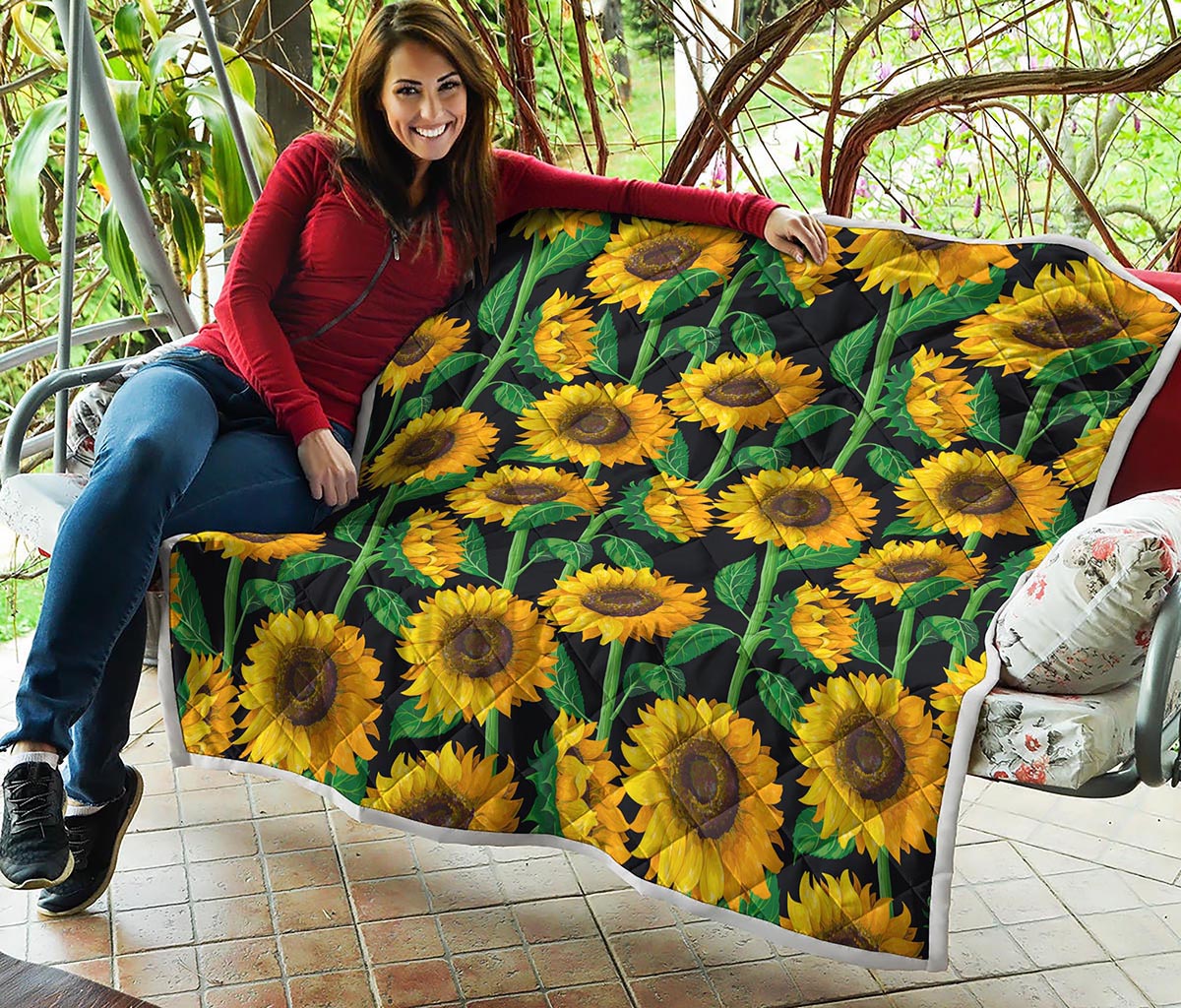 Sunflower Pattern Print Quilt