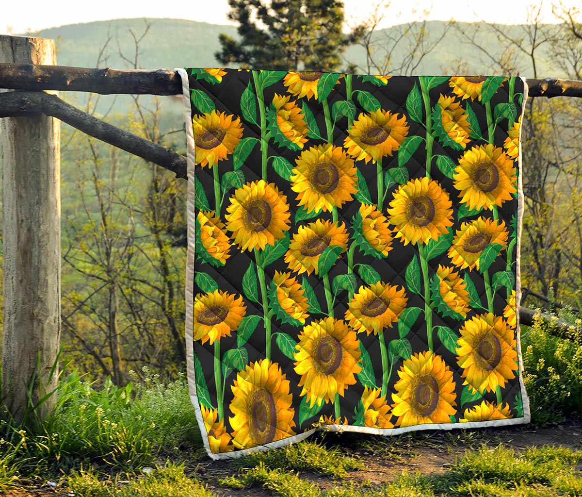 Sunflower Pattern Print Quilt