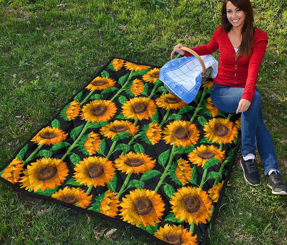 Sunflower Pattern Print Quilt