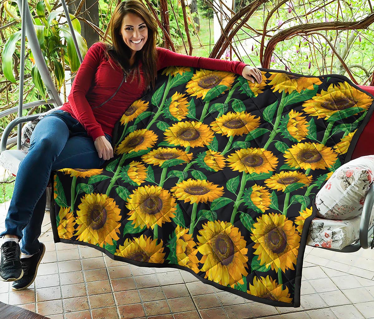 Sunflower Pattern Print Quilt
