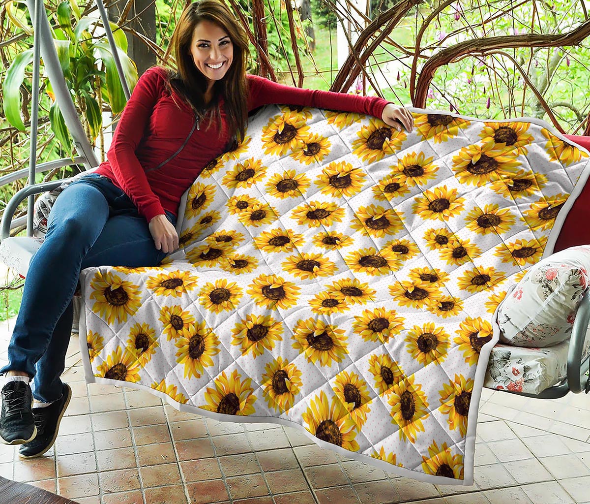 Sunflower Polka Dot Pattern Print Quilt