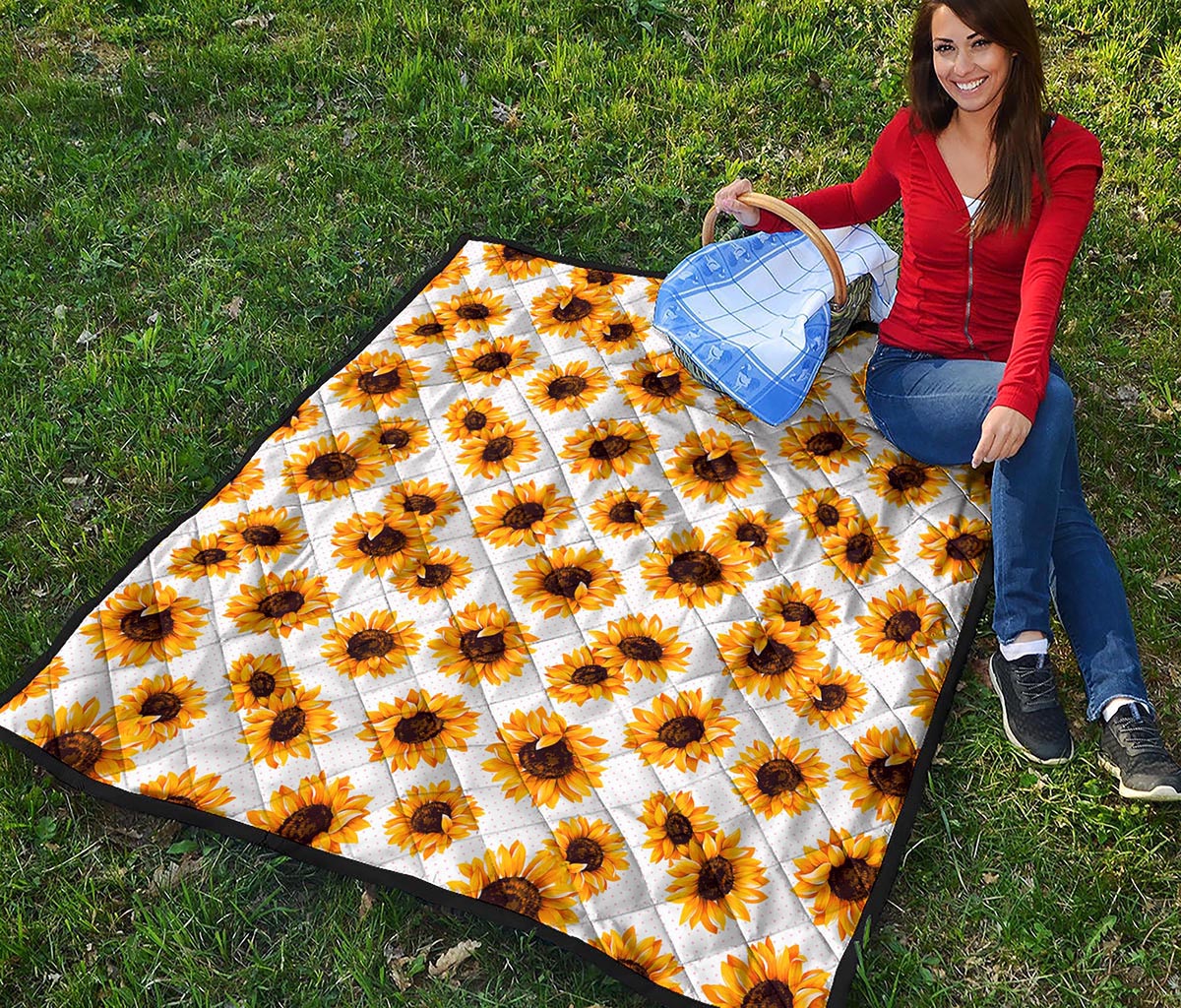 Sunflower Polka Dot Pattern Print Quilt