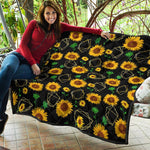 Sunflower Polygonal Pattern Print Quilt