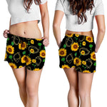Sunflower Polygonal Pattern Print Women's Shorts